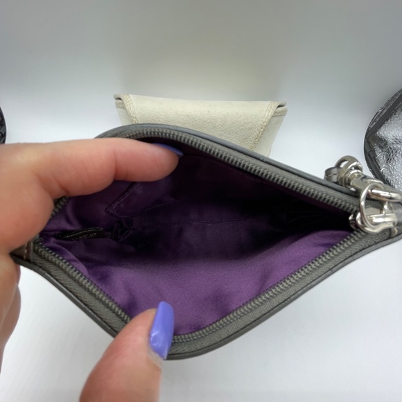 Coach Hampton Leather Shoulder Bag with Matching Zipper Pouch and Wallet - Picture 12 of 15